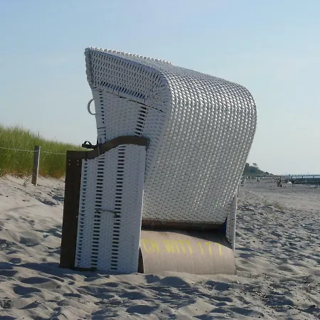 Am Ostseestrand *